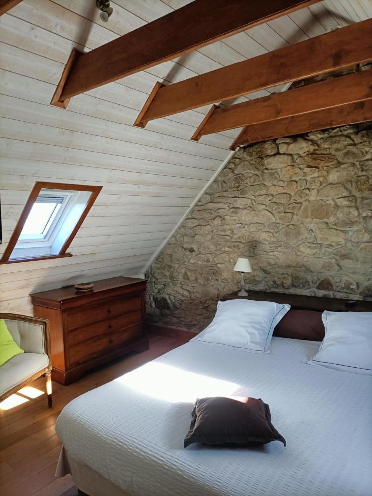 Oudoty Bed & Breakfast Kerlouan Bagian luar foto